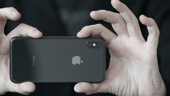 How To Remove Or Change Photo Background On IPhone