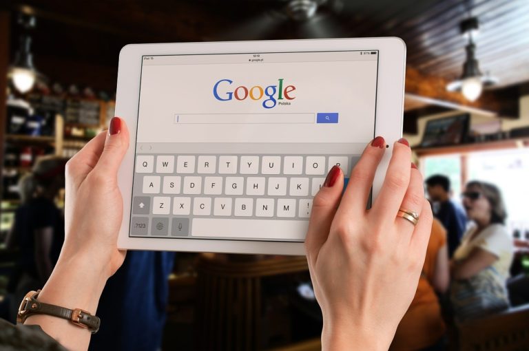 5 Simple Ways SMBs Can Optimize for Voice Search in 2020