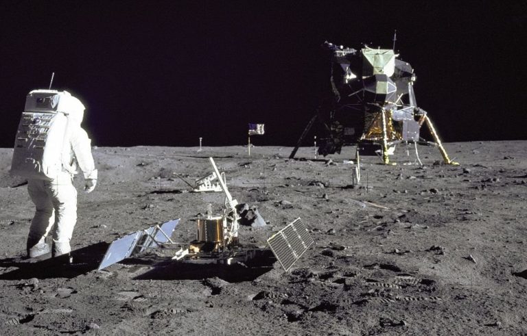 Apollo mission astronauts reported no problems with lightning strikes on the moon