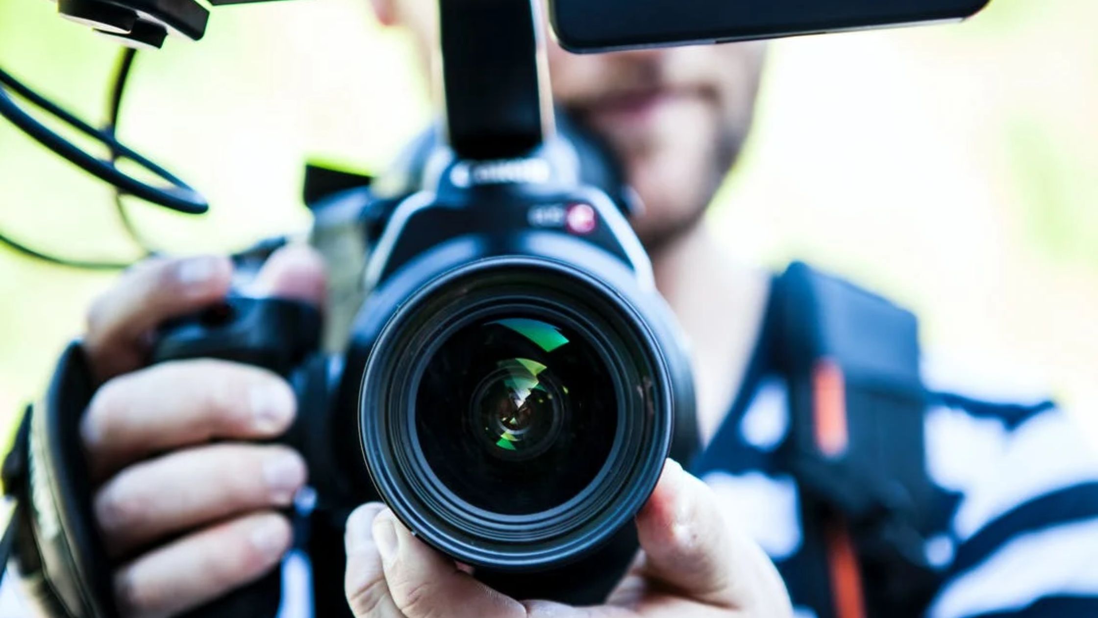 Using Photography in Digital Marketing to Build Your Brand